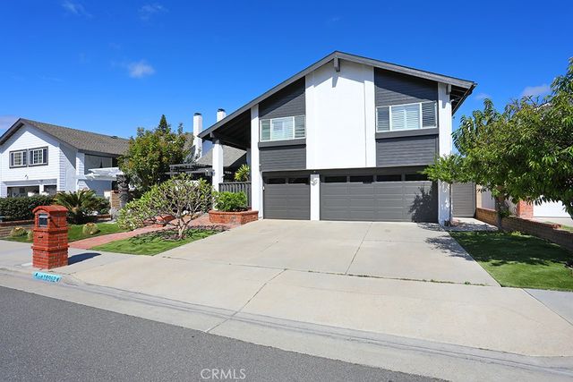 18962 Crimson Circle, Huntington Beach, CA 92646
