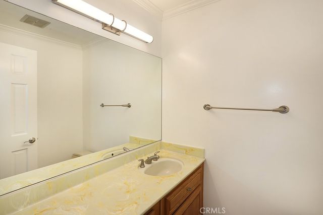 18962 Crimson Circle, Huntington Beach, CA 92646