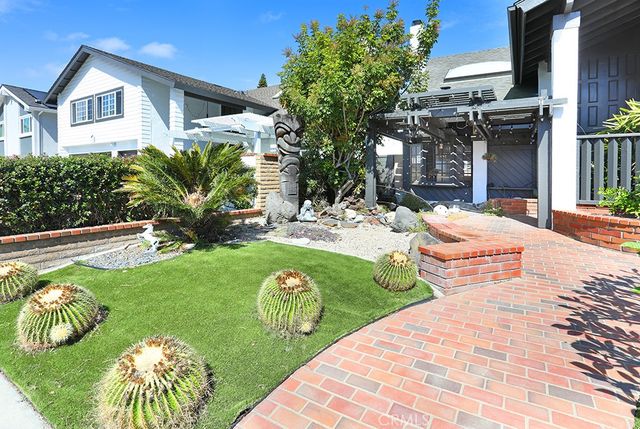 18962 Crimson Circle, Huntington Beach, CA 92646