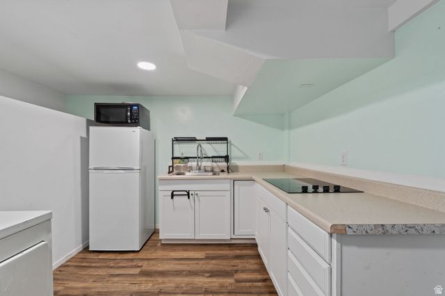 845 S BIRCH ST., Clearfield, UT 84015