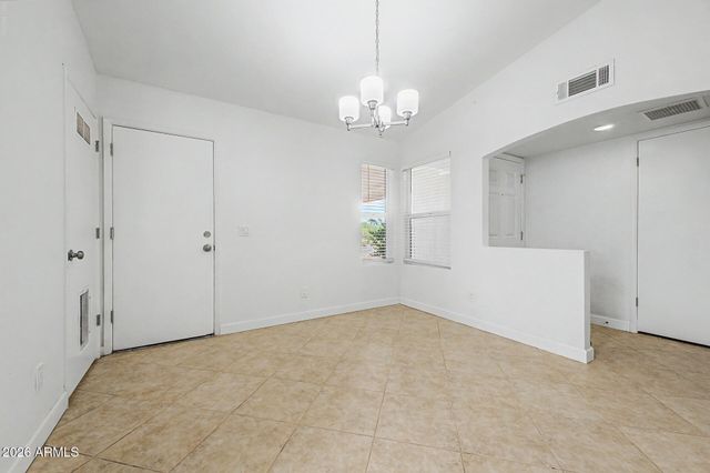 18431 N 3rd Avenue, Phoenix, AZ 85023
