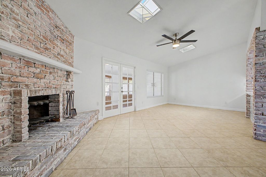 18431 N 3rd Avenue, Phoenix, AZ 85023 — photo 5
