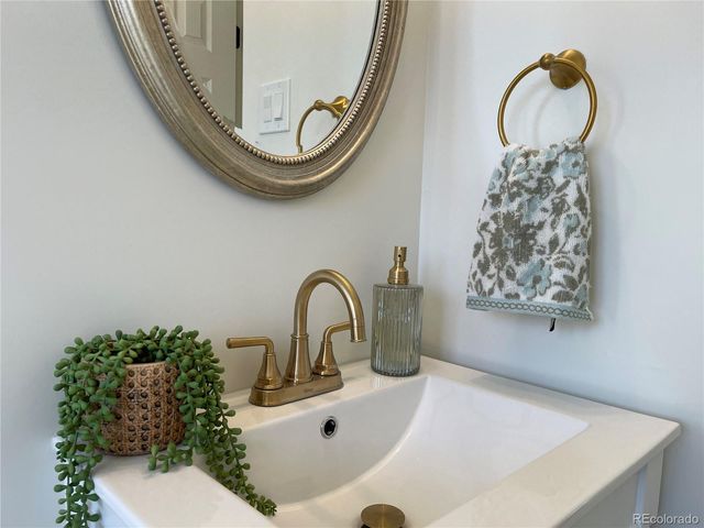 1948 S Zenobia Street, Denver, CO 80219