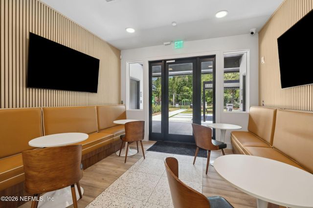 12433 ROYAL TROON Lane, Jacksonville, FL 32224