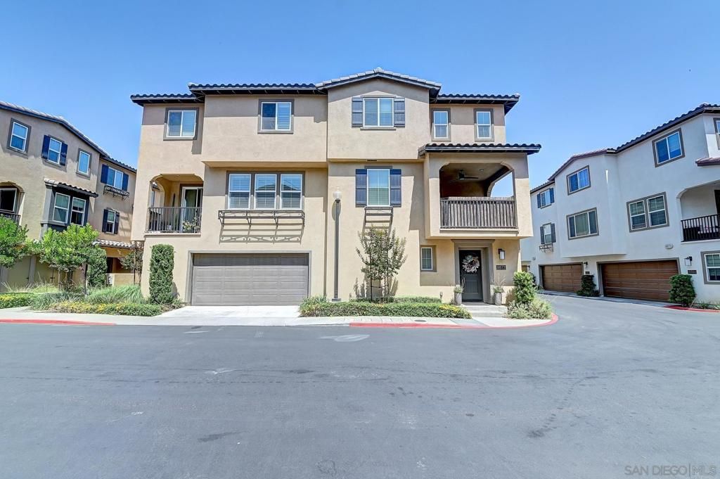 10572 Acorn Place, Los Alamitos, CA 90720