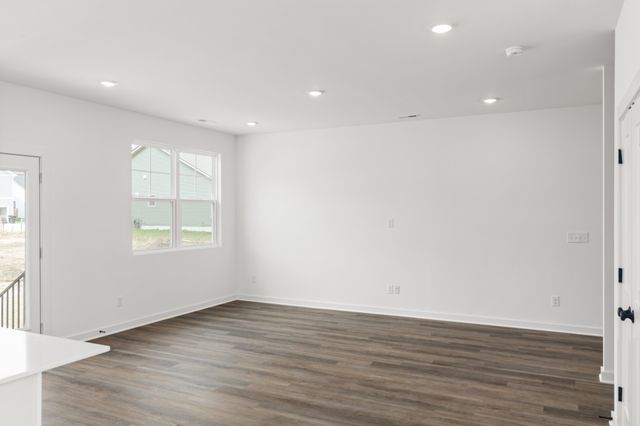 1612 Daly Dr, Cookeville, TN 38506