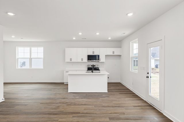 1612 Daly Dr, Cookeville, TN 38506