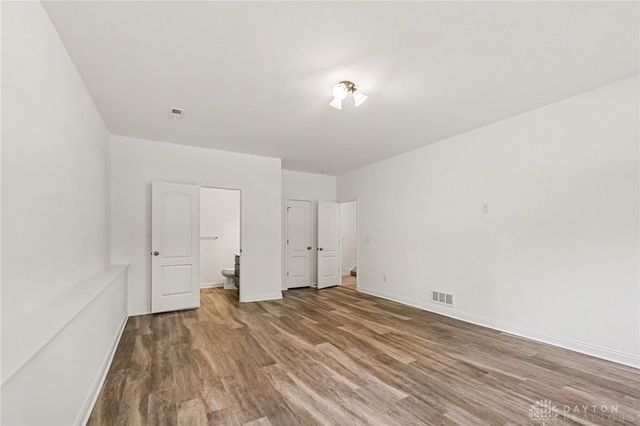 2112 Silver Linden Drive, Tipp City, OH 45371