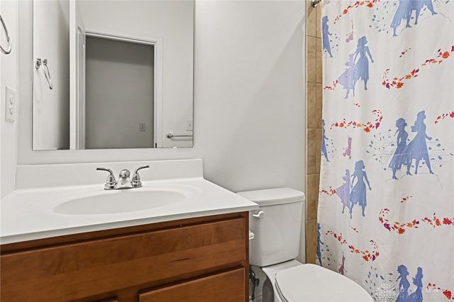 2112 Silver Linden Drive, Tipp City, OH 45371