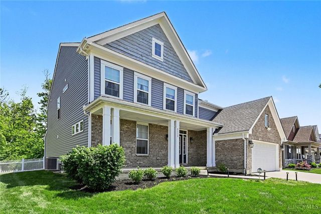 2112 Silver Linden Drive, Tipp City, OH 45371