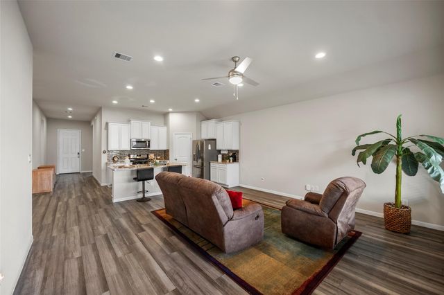 31430 Calle Linda Drive, Hockley, TX 77447