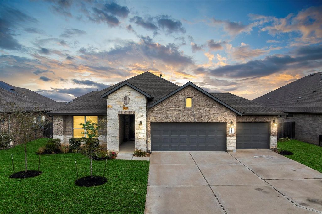 31430 Calle Linda Drive, Hockley, TX 77447