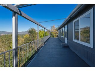 2545 W MILITARY Ave, Roseburg, OR 97471