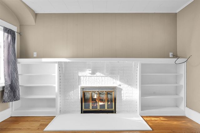 910 Miller Road, Kalamazoo, MI 49001