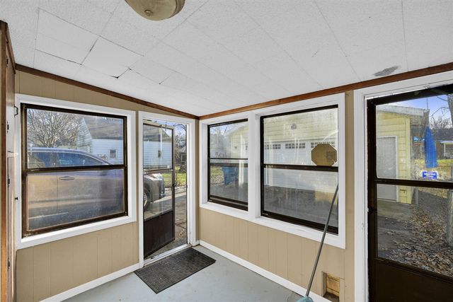 910 Miller Road, Kalamazoo, MI 49001