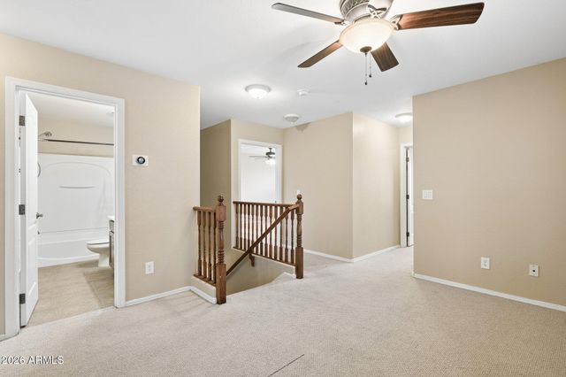 2226 E FRAKTUR Road, Phoenix, AZ 85040