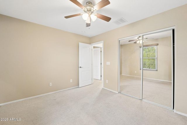 2226 E FRAKTUR Road, Phoenix, AZ 85040