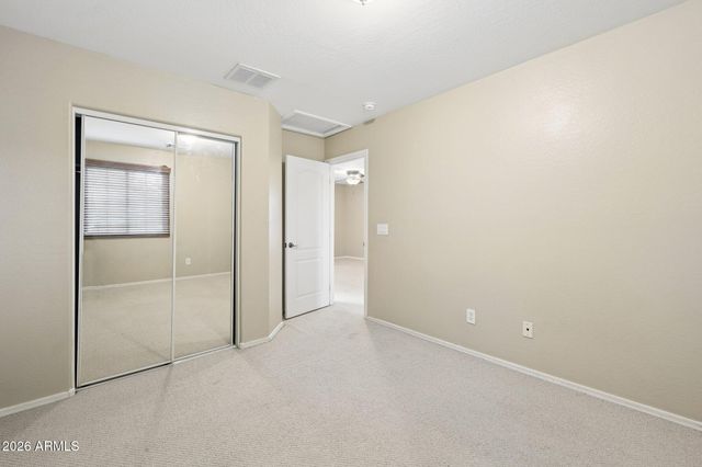 2226 E FRAKTUR Road, Phoenix, AZ 85040