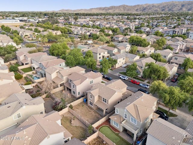 2226 E FRAKTUR Road, Phoenix, AZ 85040