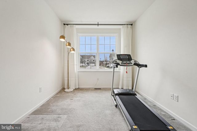 1436 ROSWELL LN, West Chester, PA 19380