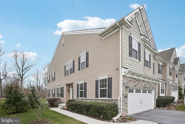 1436 ROSWELL LN, West Chester, PA 19380