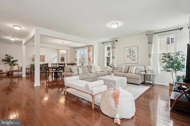 1436 ROSWELL LN, West Chester, PA 19380