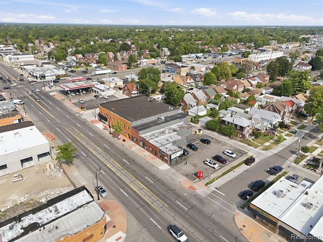 15314 W Warren Avenue, Dearborn, MI 48126