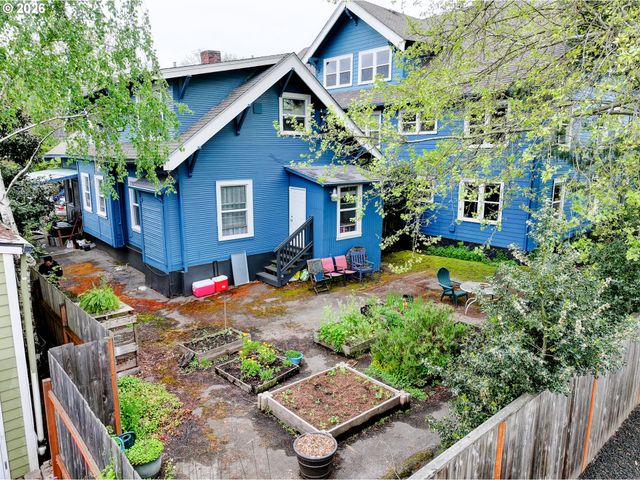 4024 Ne 6TH Ave, Portland, OR 97212