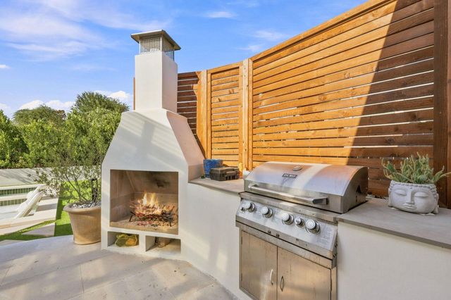 7904 Beacon Knob WAY, Austin, TX 78744