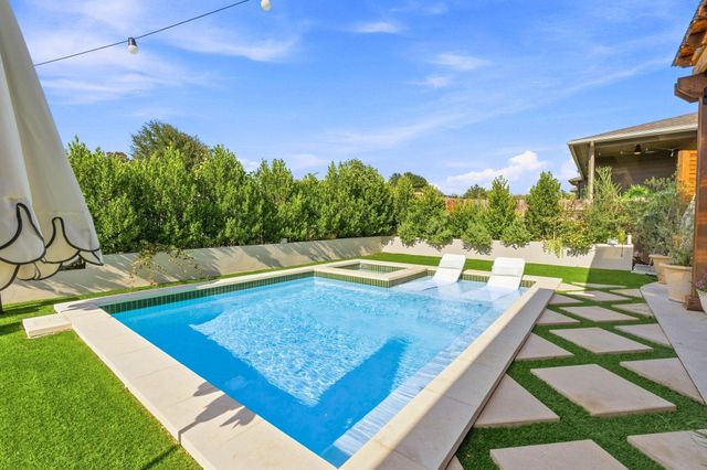 7904 Beacon Knob WAY, Austin, TX 78744
