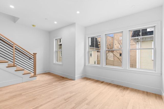 143 Tremont St 3, Boston, MA 02135