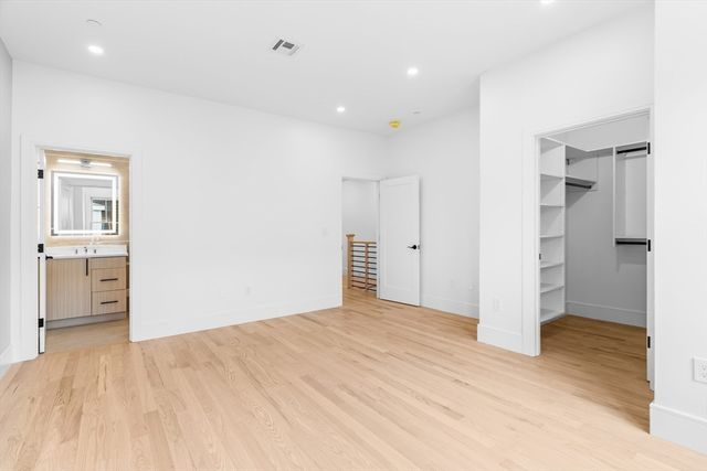 143 Tremont St 3, Boston, MA 02135