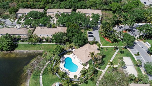4583 Palmbrooke Circle, West Palm Beach, FL 33417