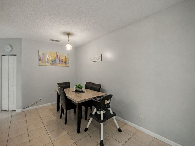 4583 Palmbrooke Circle, West Palm Beach, FL 33417