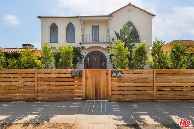2812 Somerset Drive, Los Angeles, CA 90016