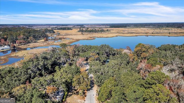 177 Winoca Drive, Midway, GA 31320