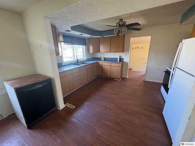 945 Unona Avenue, Crete, NE 68333