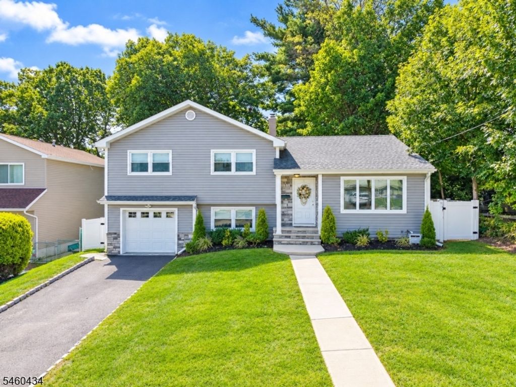 35 Bender Dr 1, Clifton City, NJ 07013 — photo 3