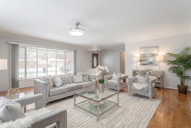 15252 WATERMAN Drive, South Holland, IL 60473