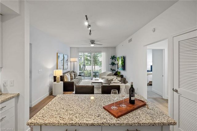 12171 Treeline Ave S7-305, Fort Myers, FL 33913
