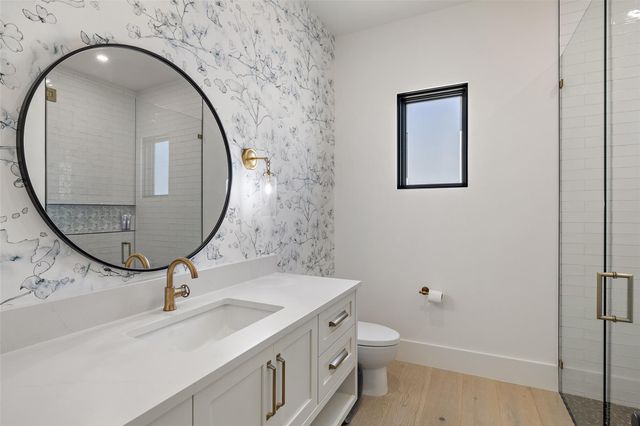 5805 Twin Peaks TRCE, Austin, TX 78738