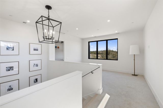 5805 Twin Peaks TRCE, Austin, TX 78738