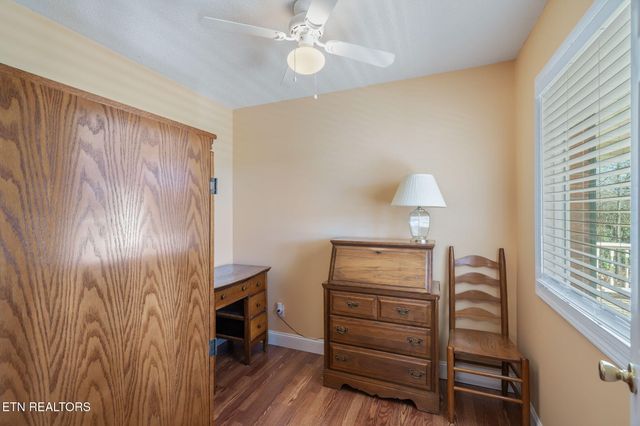 1212 N Wingate Way, Maryville, TN 37803