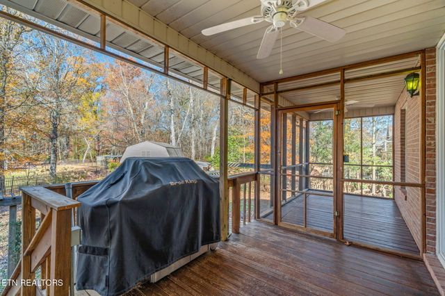 1212 N Wingate Way, Maryville, TN 37803