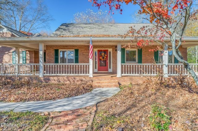 1212 N Wingate Way, Maryville, TN 37803