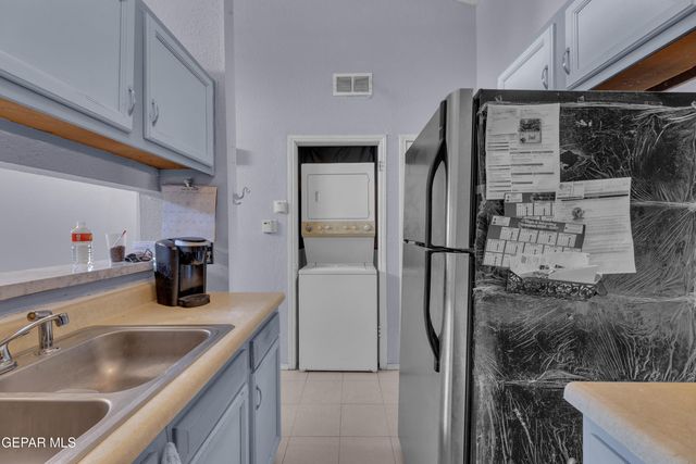10904 DELAFIELD Drive, El Paso, TX 79936