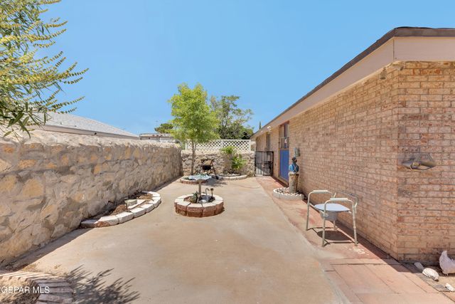 10904 DELAFIELD Drive, El Paso, TX 79936