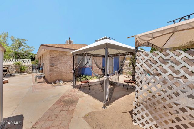10904 DELAFIELD Drive, El Paso, TX 79936