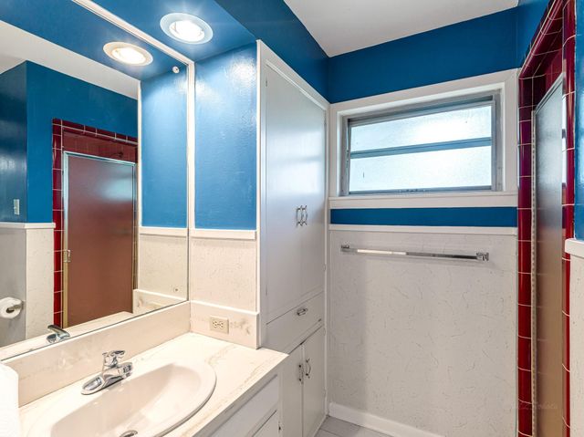 1105 San Jacinto Street, Rosenberg, TX 77471