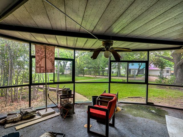 1105 San Jacinto Street, Rosenberg, TX 77471